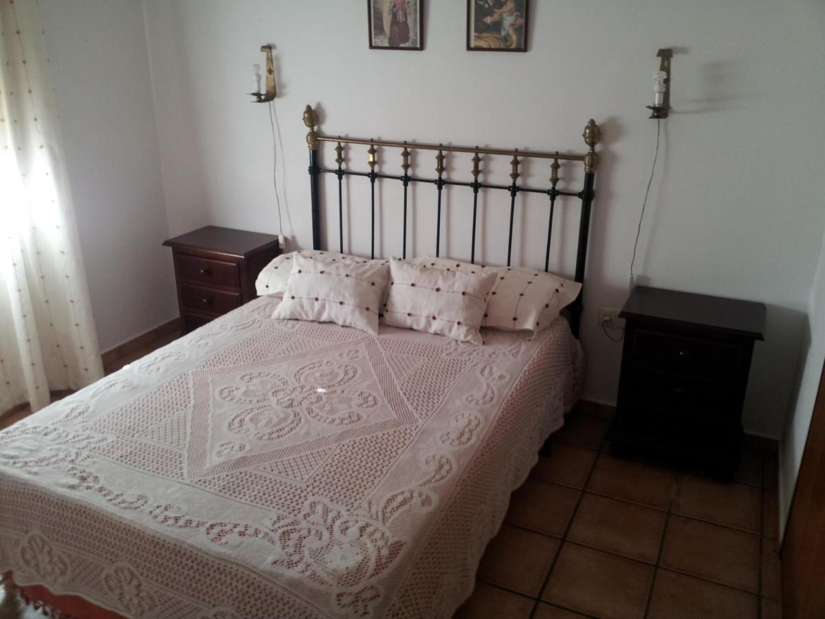Casa Rural La Rosa De Los Vientos فوينتيه دي بيدرا المظهر الخارجي الصورة